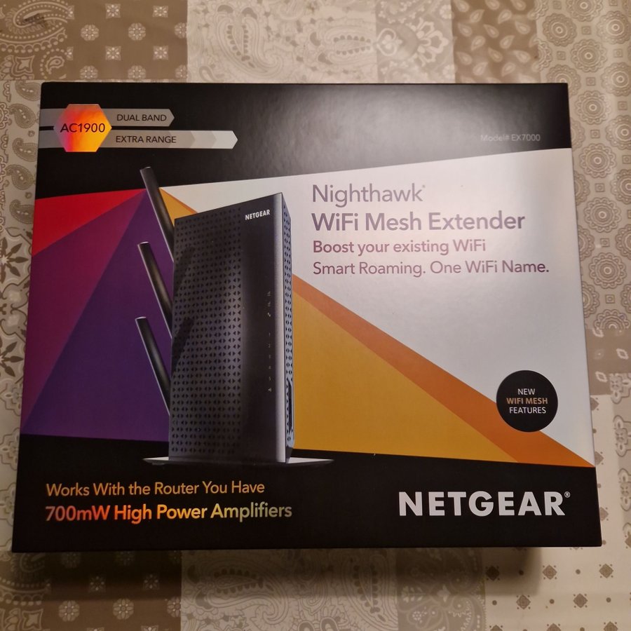 NETGEAR Nighthawk WiFi Mesh Extender EX7000