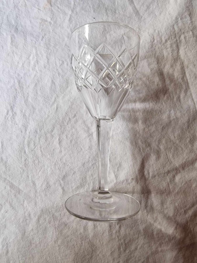 Kosta Boda Bror, Astrid. 10 snapsglas. Likörglas Höjd cirka 12,5 cm.