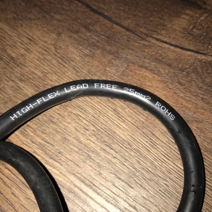 HIGH-FLEX LEAD FREE 25mm2 ROHS Kabel 2-2,5m lång