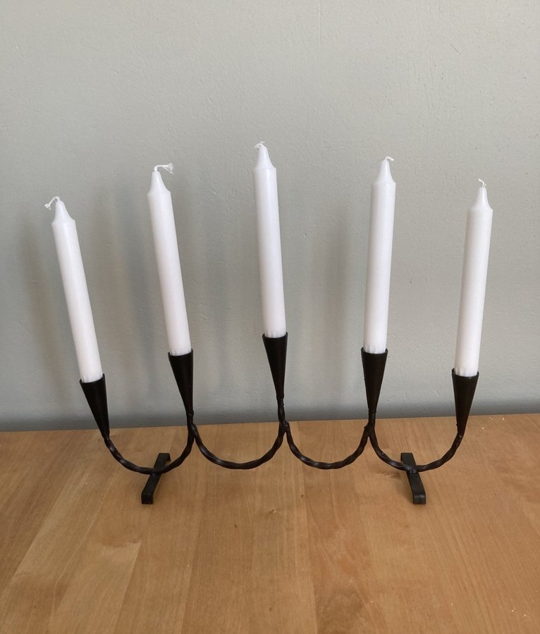 VINTAGE LJUSSTAKE I SVART SMIDESJÄRN FÖR 5 LJUS, TILL ADVENT OCH JUL