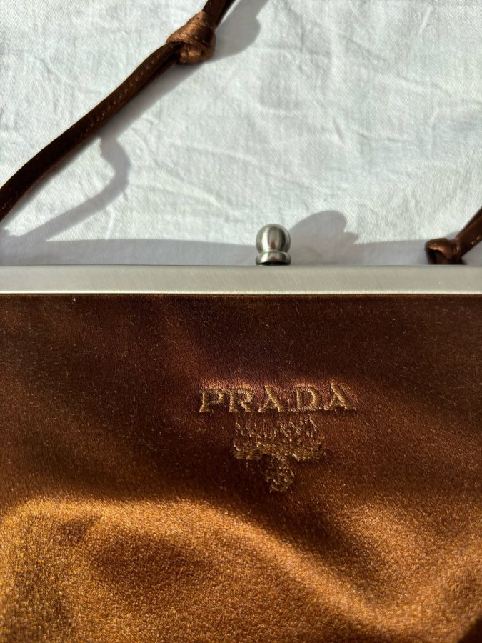 Vintage Prada väska clutch 90-tal