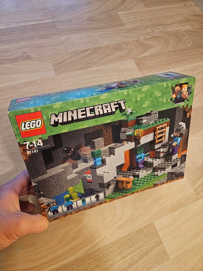 LEGO Minecraft 21141 - The Cave