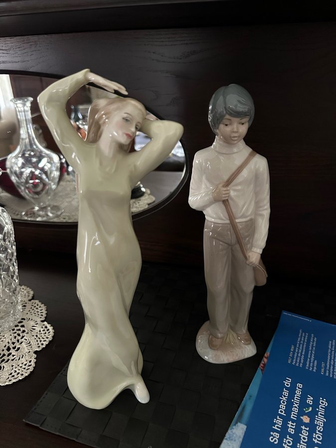 2 st porslinsfigurer 1 från Royal Doulton Reflections