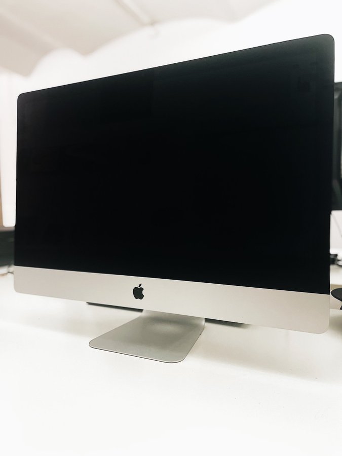 iMac 27" Late 2015 5K Retina i7 4Ghz Quad Core 1TB SSD HD 16GB 1867Mhz DDR3