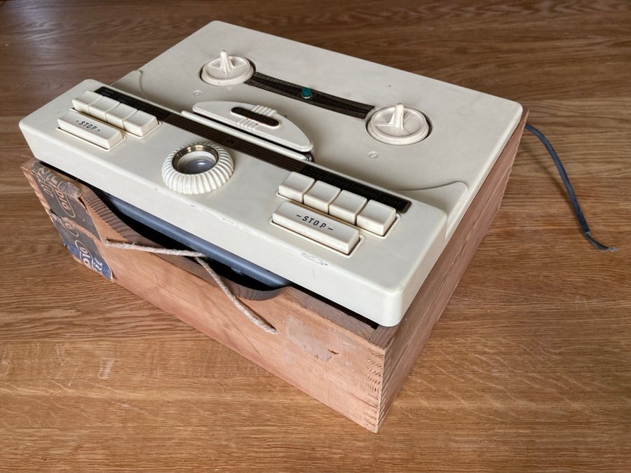 Grundig 500 C rullbandspelare