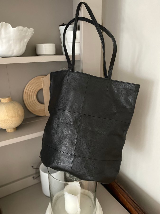 Äkta Skinnväska Skinnkasse Totebag svart Läder