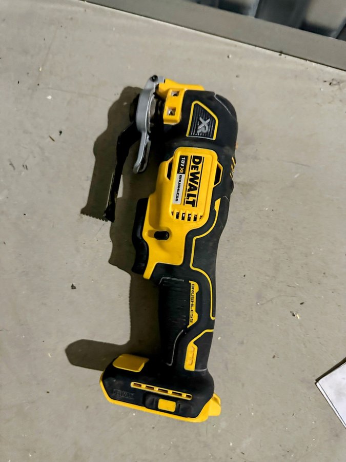 DEWALT XR Multimaskin I Toppskick