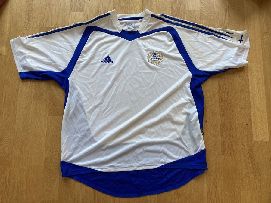 Vintage Adidas matchtröja fotboll Finland storlek XL