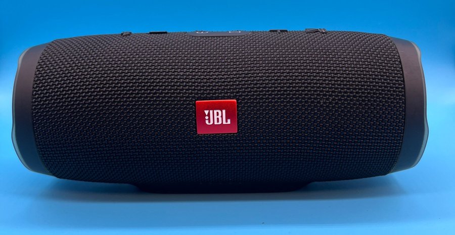 JBL Charge 3 Bluetooth-högtalare med väska