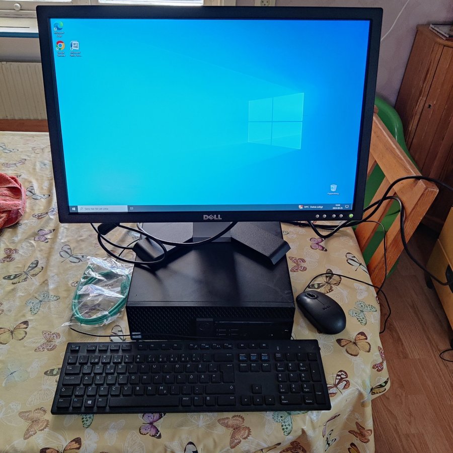 Komplett Dell Dator med 22" skärm, Dell 3040, med win 10 , 1000GB hårddisk