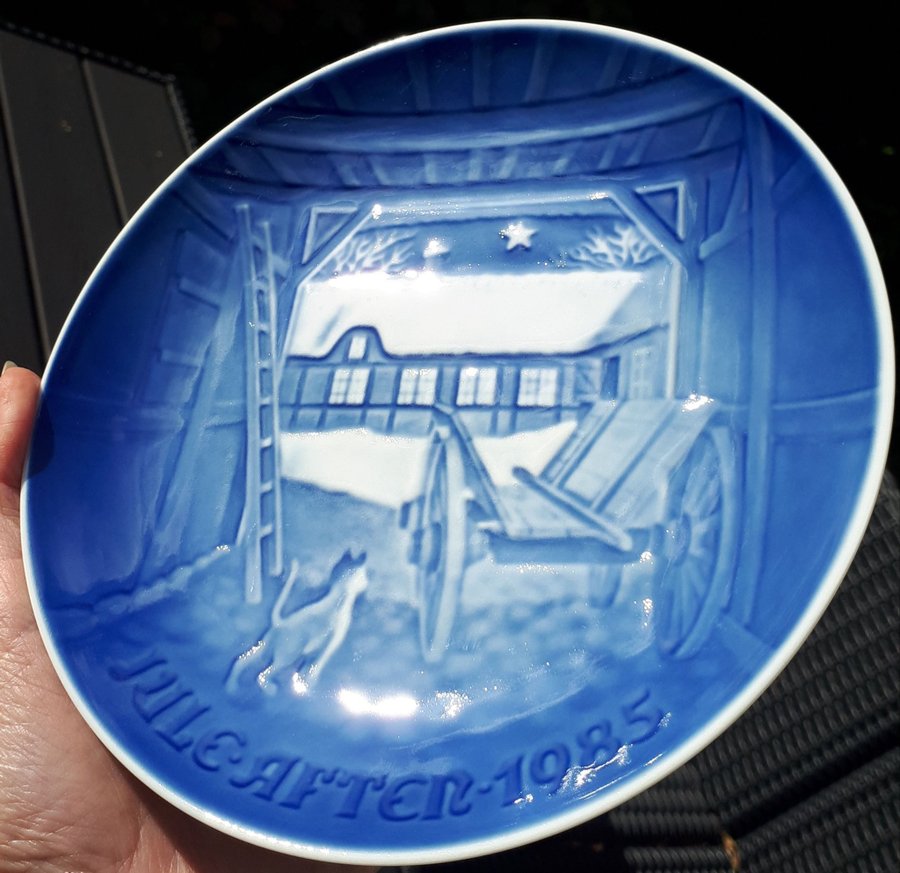 1985 Bing  Grøndahl Like-New Christmas Plate. Buy up to 6 = pay shipping for 1!