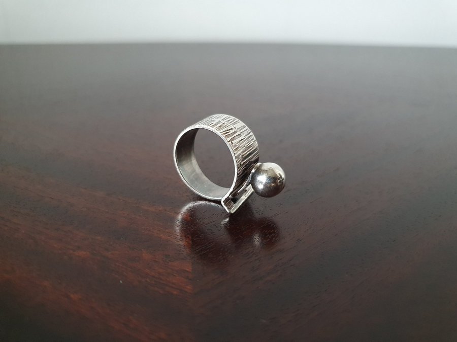 Silver Ring 925S Finland Str 17 Vikt 7,1 gr Stämplad