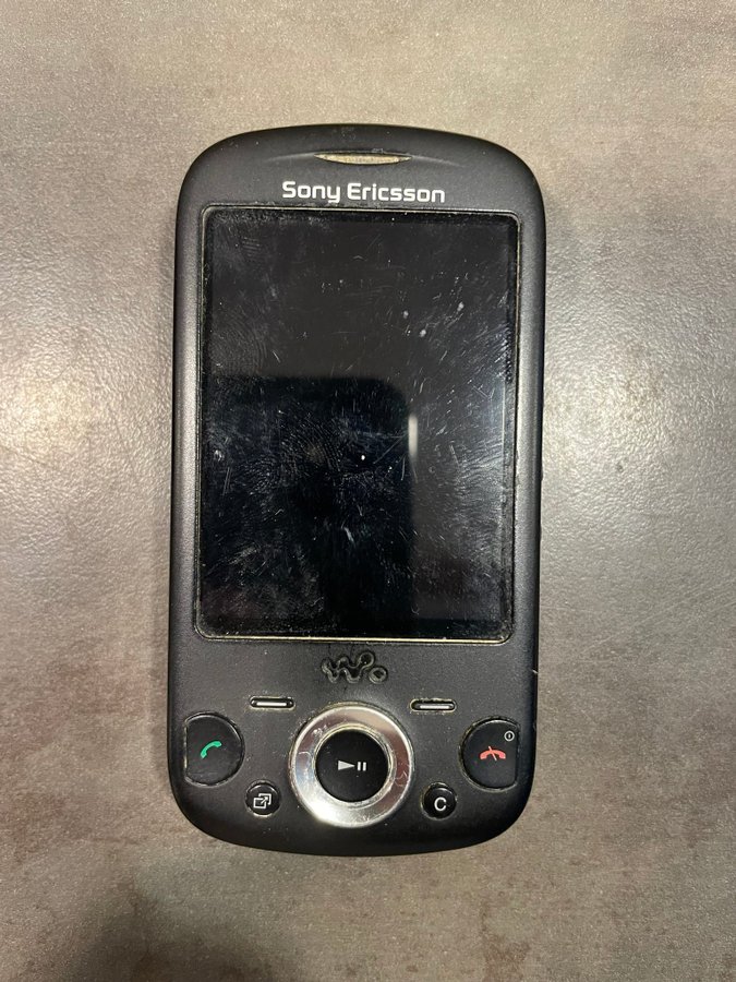 Sony Ericsson - mobiltelefon - möjligen W20i eller W810il