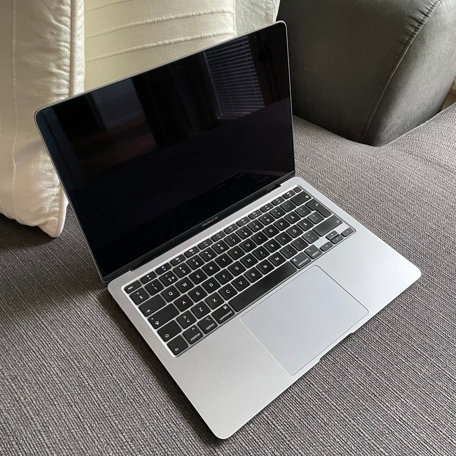 MacBook Air (Retina, 13 tum, 2020)