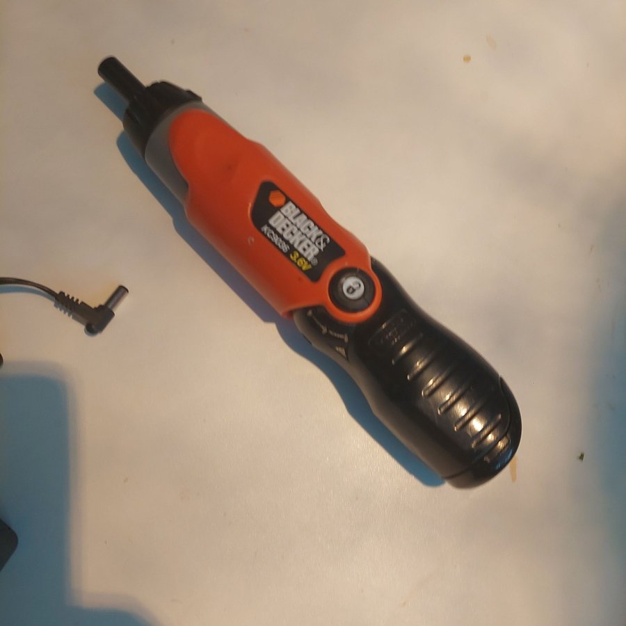 Black  Decker KC9036 3.6V Skruvdragare