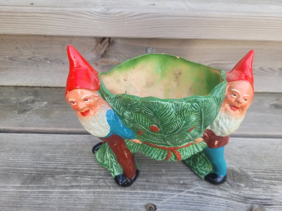 Äldre tomtekruka med 2 tomtar / tysk ? / vintage tomte