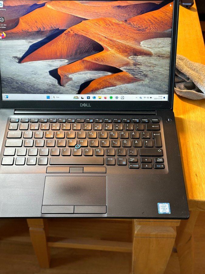 Dell Latitude 7490