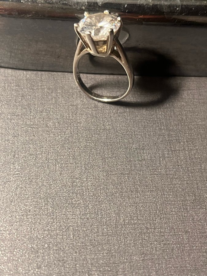 Silver ring