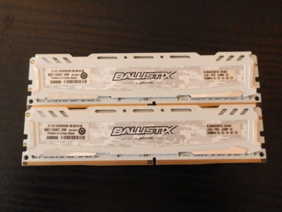 Ballistix 2x8GB DDR4 2400MHz