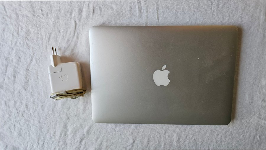 Macbook Pro 13 tum