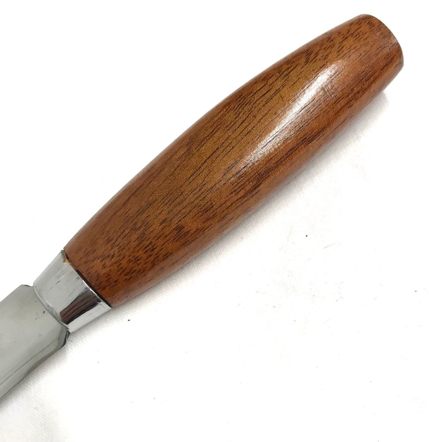 Kniv. Morakniv Br. Jönsson Mora.