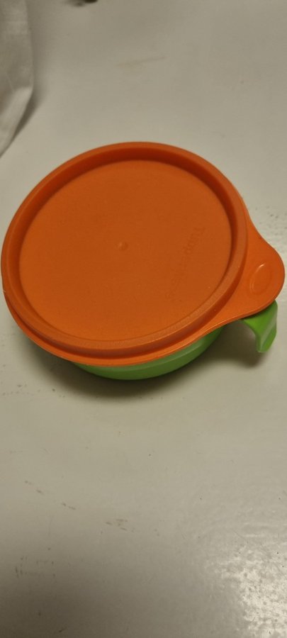 Burk med lockTupperware