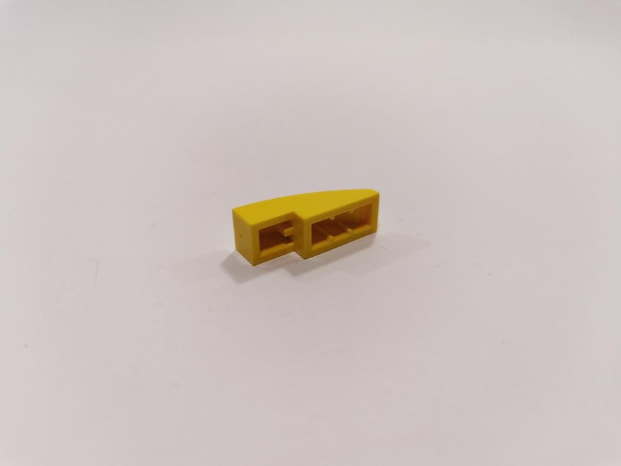 Lego - slope - curved - böjd - 3x1 - part 50950 - gul