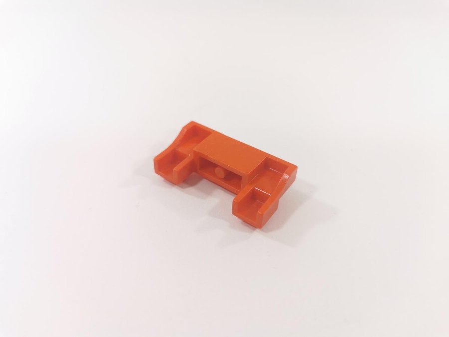 Lego - brick - modified - front - 2x4 / 1x4 - part 52038 - röd