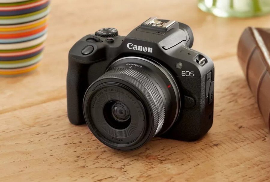 Canon EOS R100 *Helt ny*