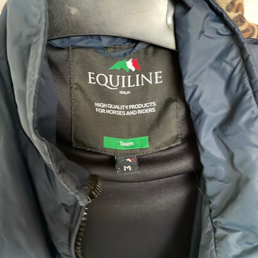 Equline jacka