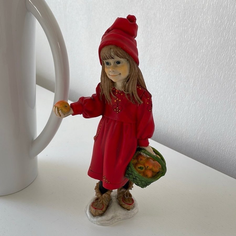 Carl Larsson 26cm Flicka Stor Figurin Advent Jul Julsaker Samlarobjekt / Serie