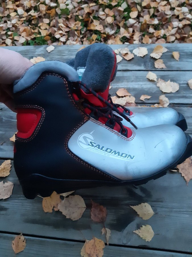 Salomon pjäxor längdskidor st 38 2/3 SNS