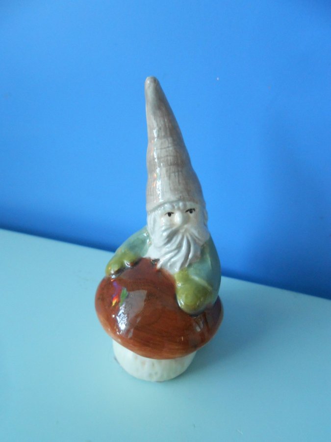 Mini CULT Tomte med svamp/Etikettmärkt