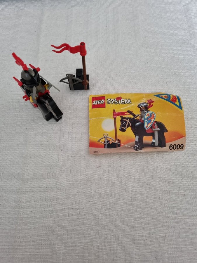 Komplett LEGO 6009 Black Knight med manual