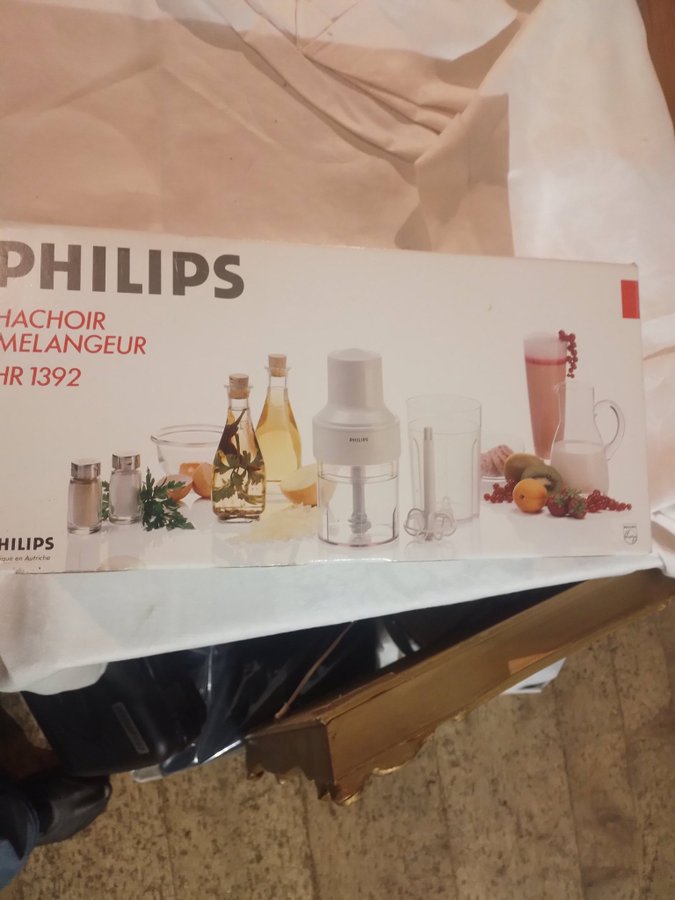 Philips HR1392 Chopper  Milkshake Maker