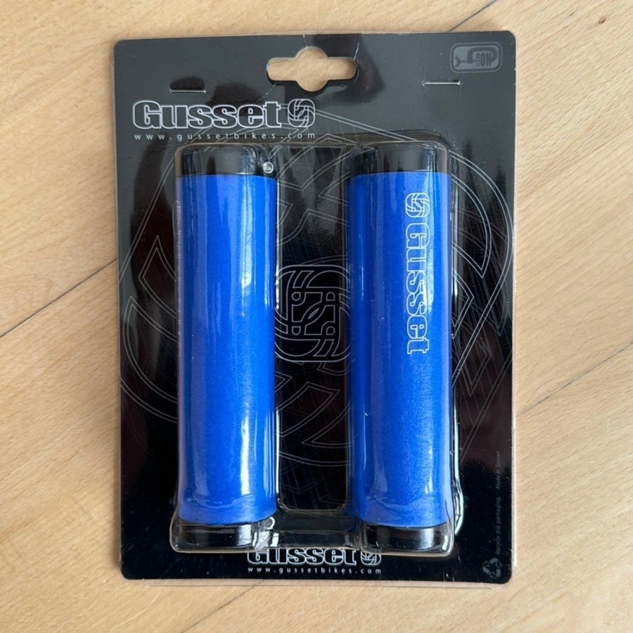 Gusset silicone lock grips Blue/black