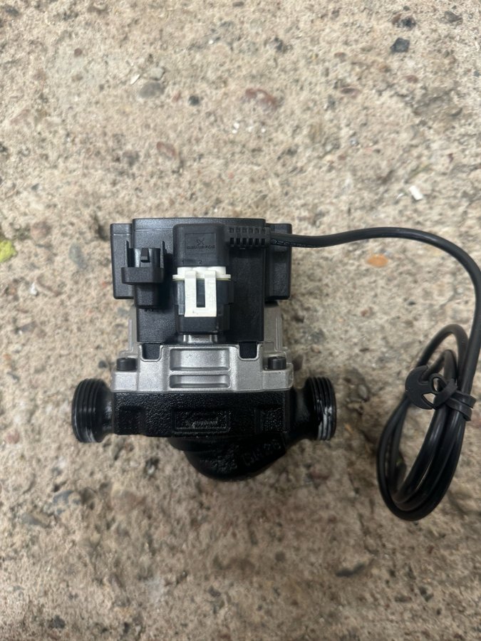 Grundfos UPM3 Auto 15-70 130 ZZZ