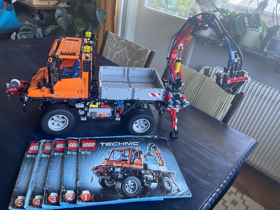 Lego Technic 8110 Unimog U 4000