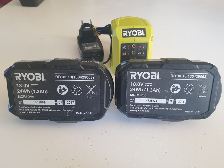 Ryobi 18V Batterier och Laddare