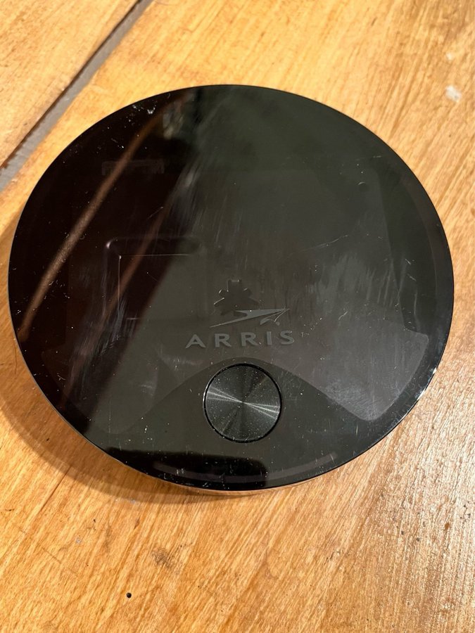 ARRIS VIP4302/ hdtv box