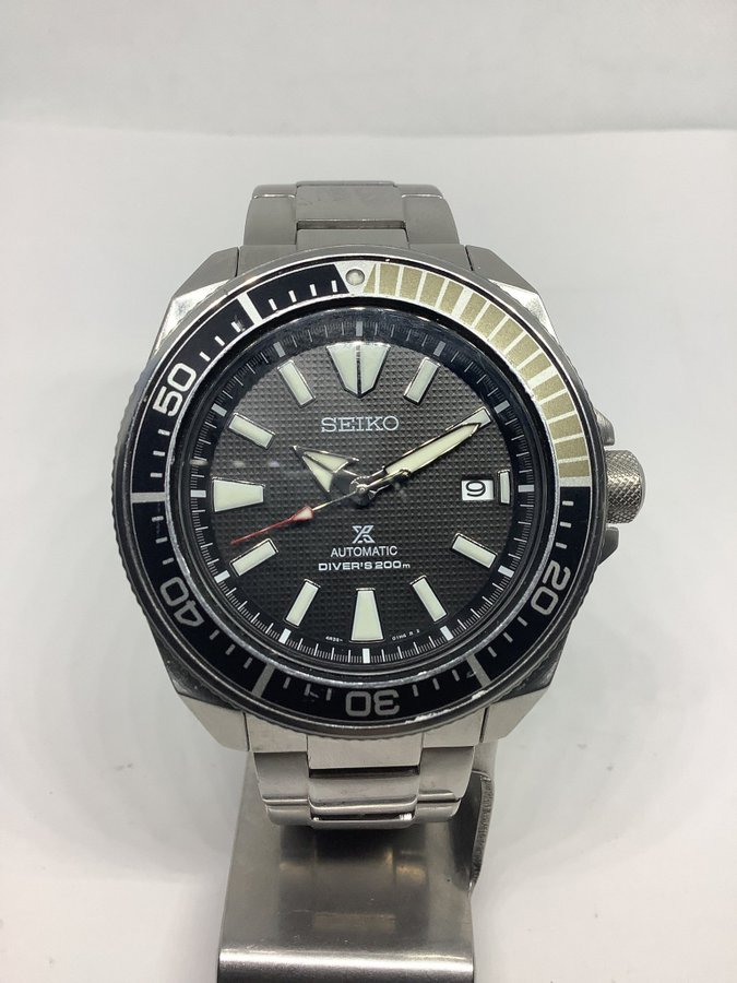 SEIKO SRPF03K1 uttagen 2019, provtryckt juni 2024, box, cert, instr. extra led