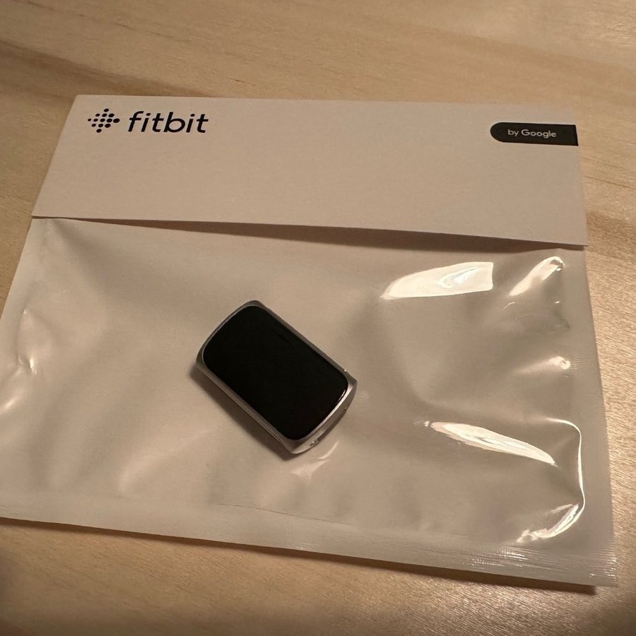 Fitbit Charge 5 NY