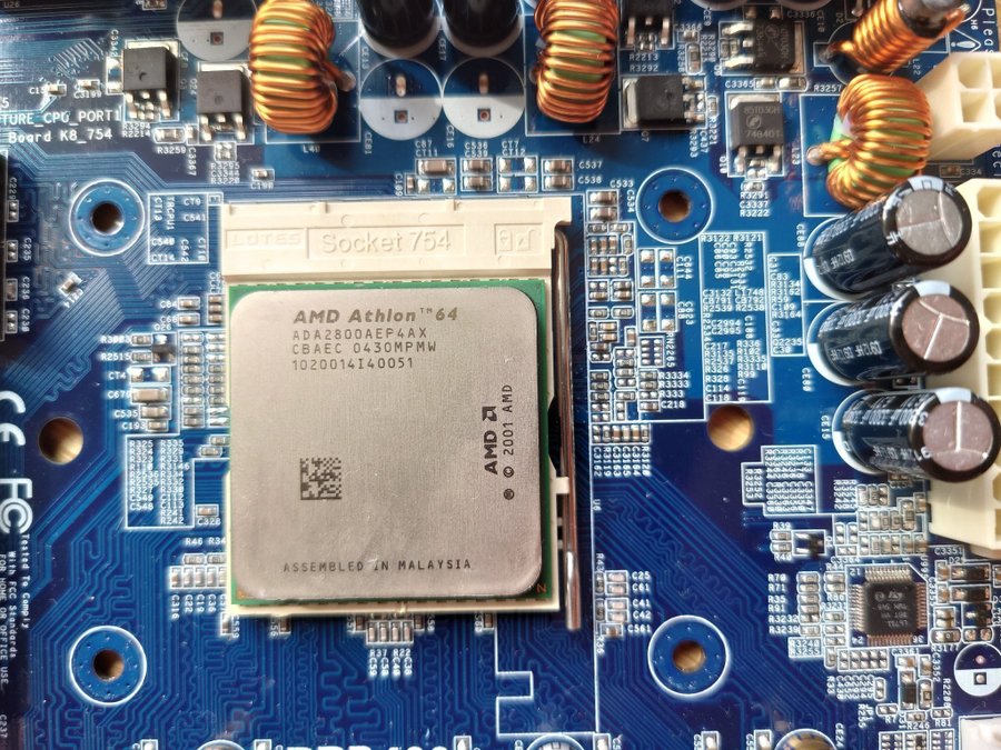 Asrock K8 Upgrade- NF3, Skt 754, nForce3, AMD Athlon @2.8 GHz, 1 GB RAM