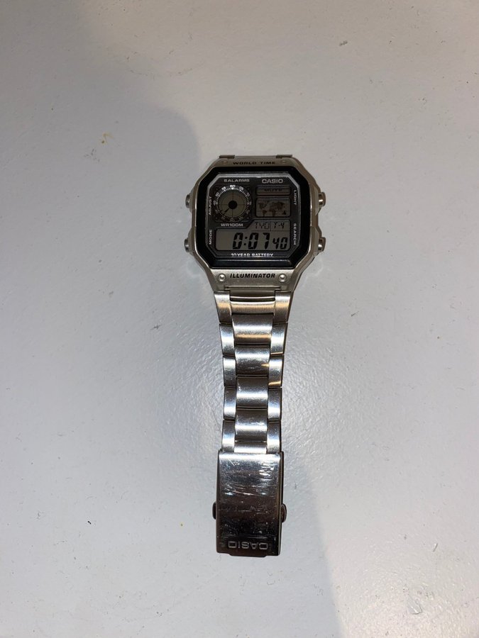 Casio AE-1200WH