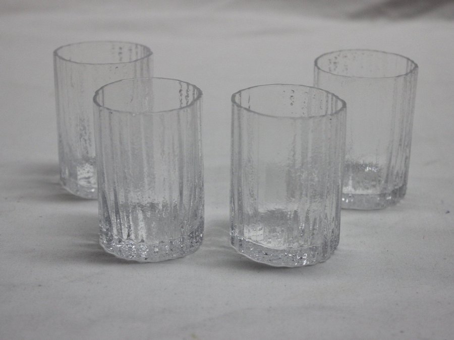 4 Snapsglas Glas 6 cm Skruf Royal Krona Drivved Bengt Edenfalk