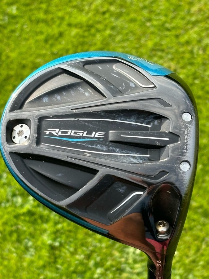 Callaway Rogue Driver 9.0° med Mitsubishi skaft