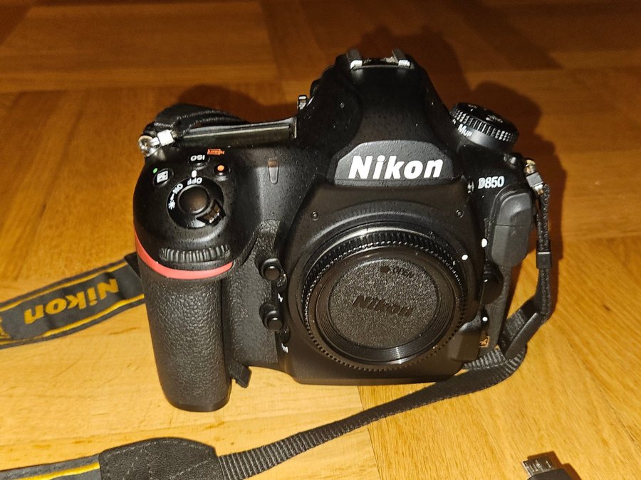 Nikon D850 med tillbehör