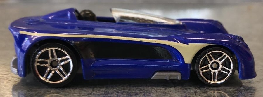 Hot Wheels Monoposto 1:64