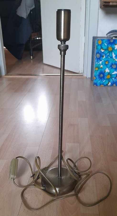 Lampfot.H:44cm,Sladd 2m.