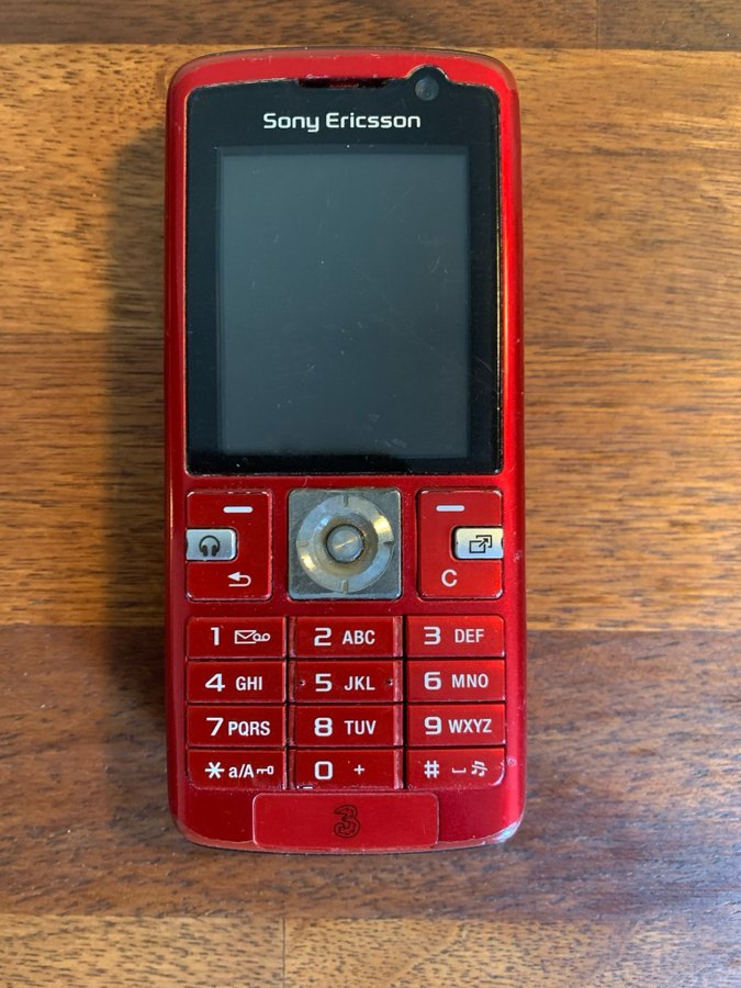 Sony Ericsson K610i Röd